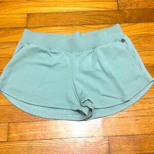 Women’s Roxy Cotton/PolyesterBlend Shorts - Sz. Medium